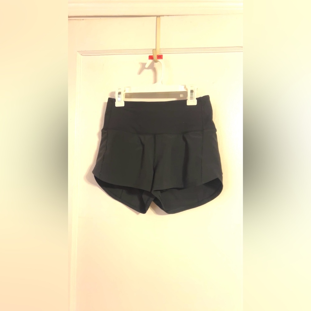 high rise lululemon speed up 2.5 shorts black